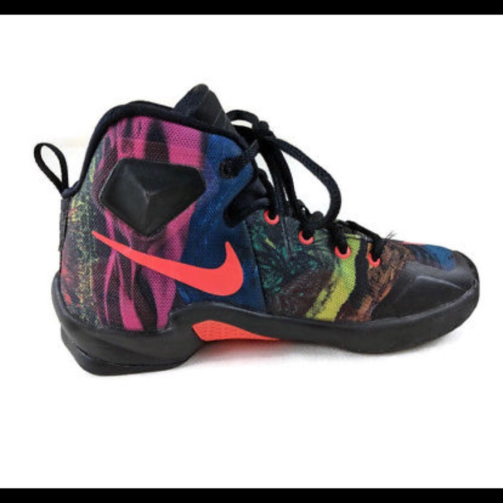Nike Lebron James XIII 13 Sneaker Youth Boys